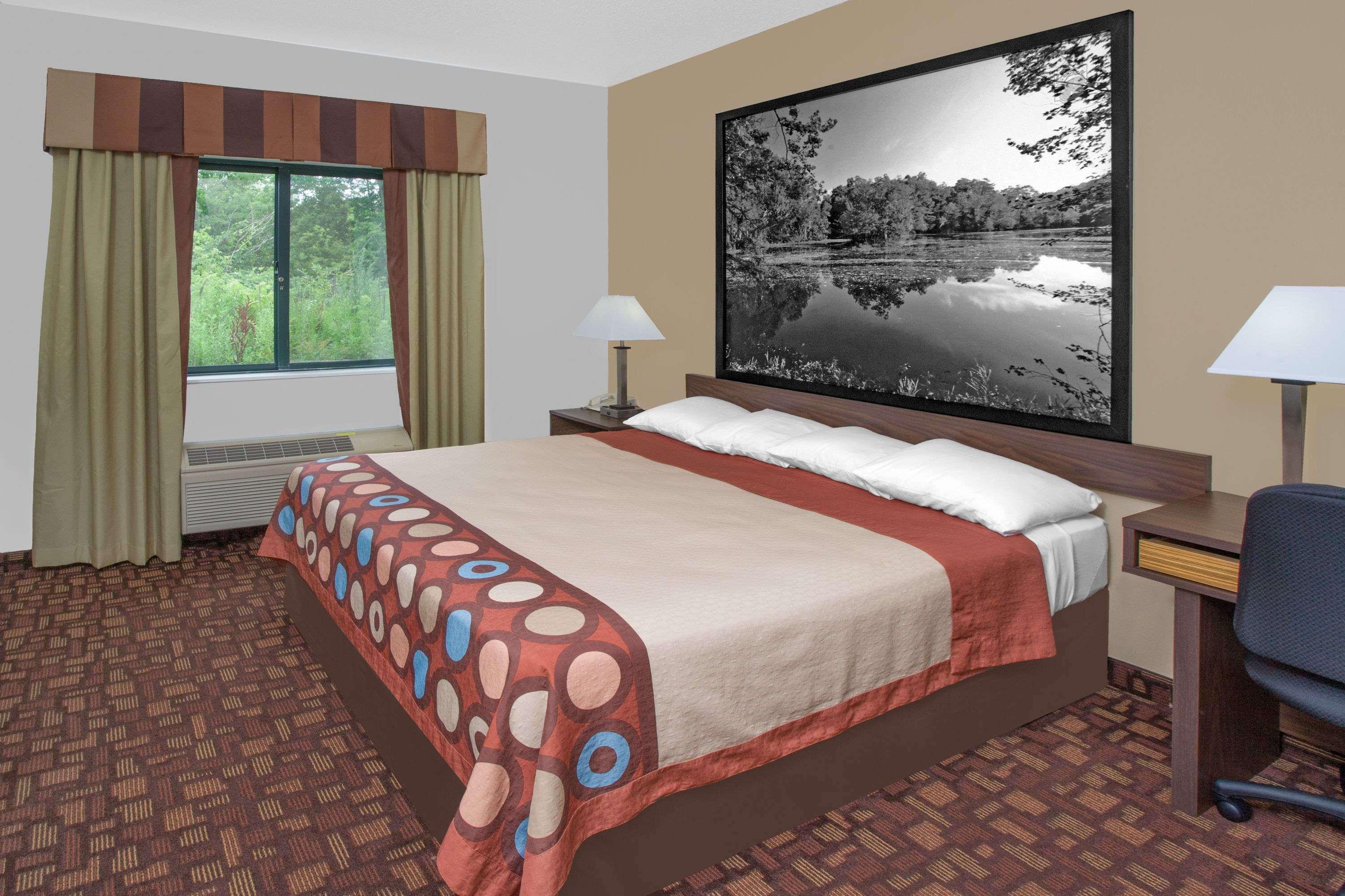 Super 8 By Wyndham Three Rivers Extérieur photo